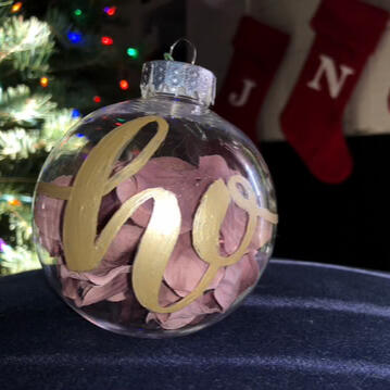 Easy DIY Floral Ornament